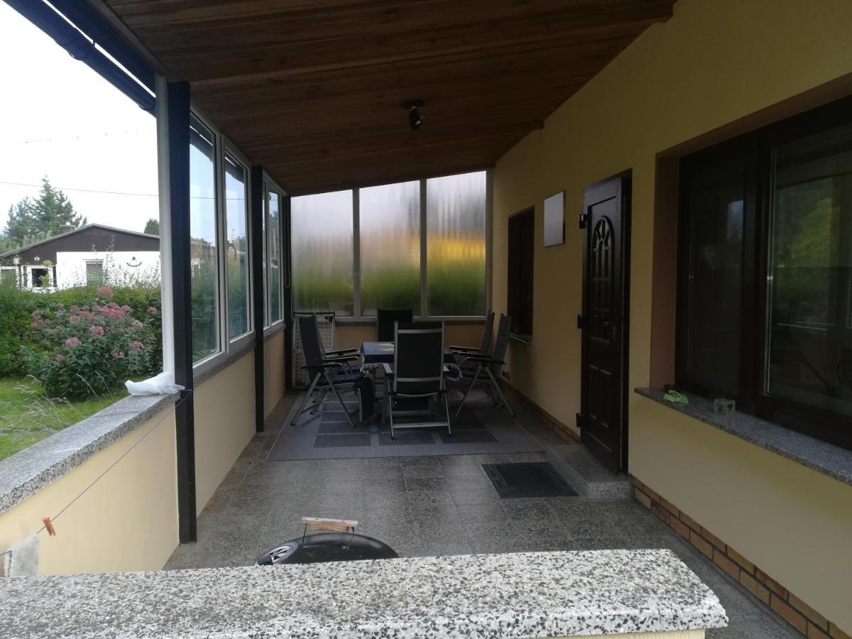 Ferienhaus am Wald Loissin Exterior foto